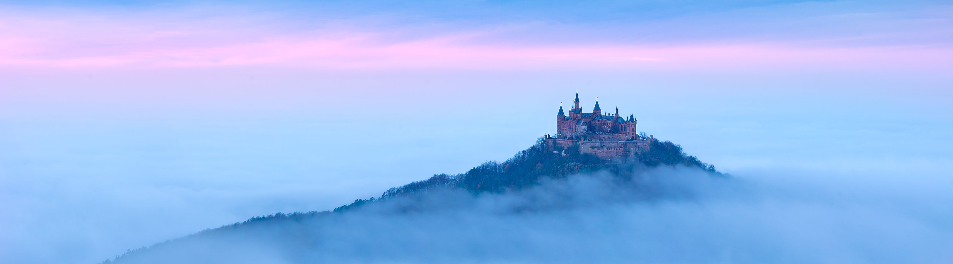 Hohenzollern im Nebel